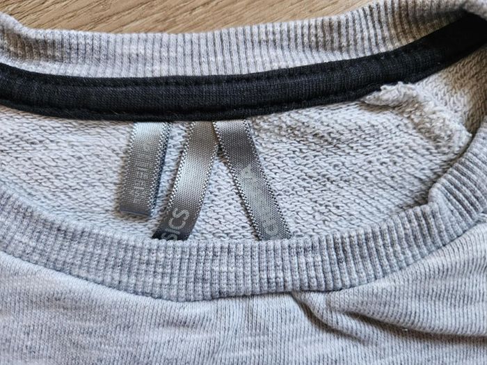 Pull fille - photo numéro 2