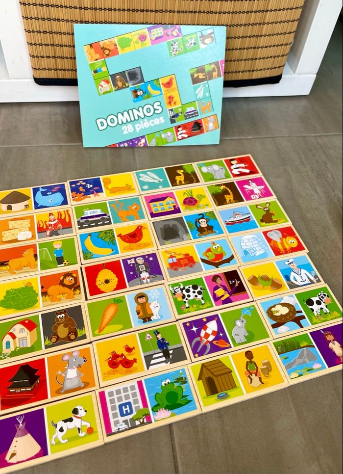 Jeu de dominos en bois neuf - photo numéro 3