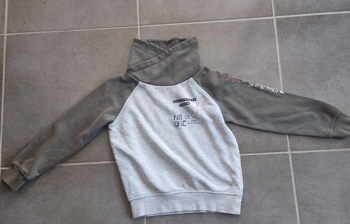 Sweat in extenso 8 ans - photo numéro 2