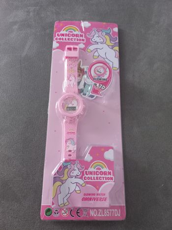 Montre enfant digitale lumineuse licorne