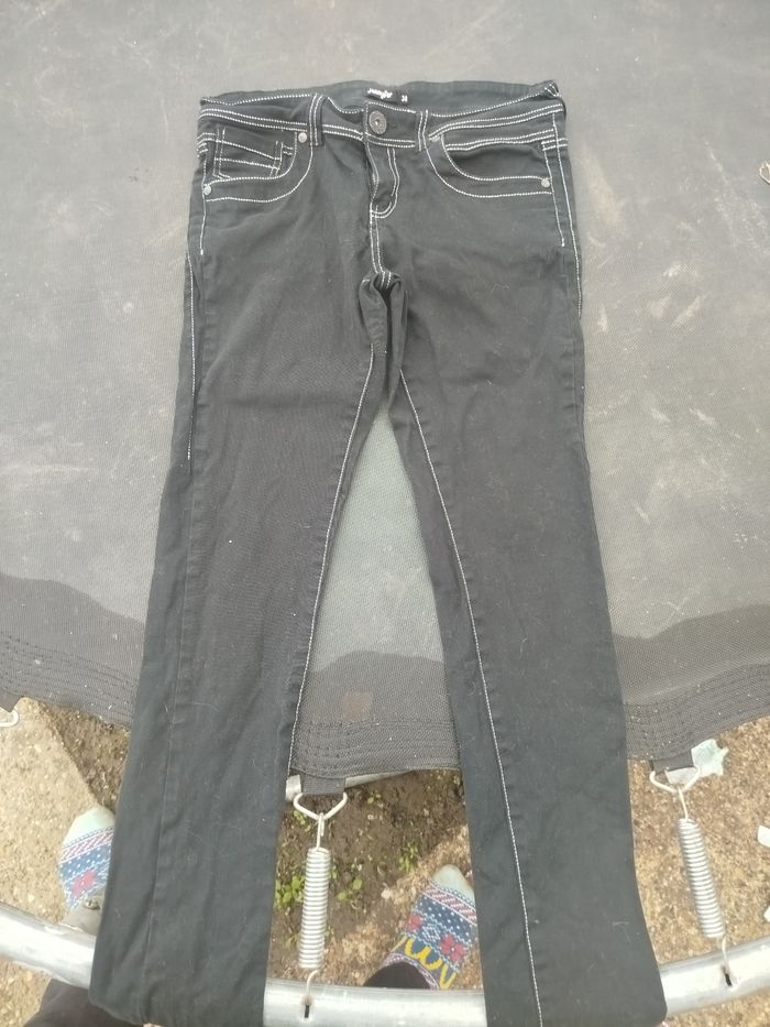 Jeans noir - photo numéro 3