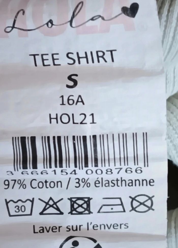 T-shirt femme lola Holà taille S - photo numéro 4