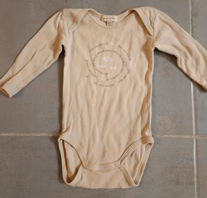 Lot de vêtements bébé fille en 9 mois - photo numéro 3