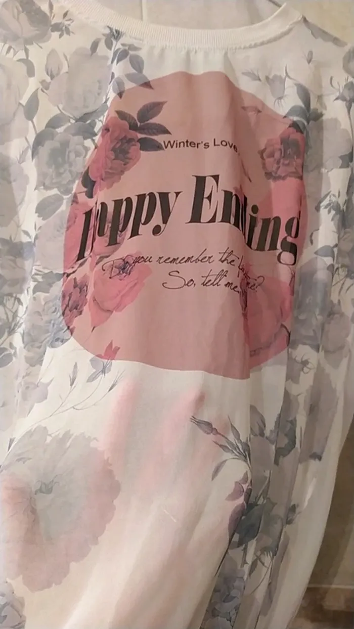 Top S fleurs et transparence Pull &Bear - photo numéro 2