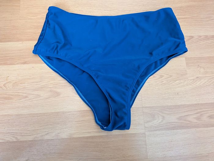 Maillot de bain 2 pièces - photo numéro 5