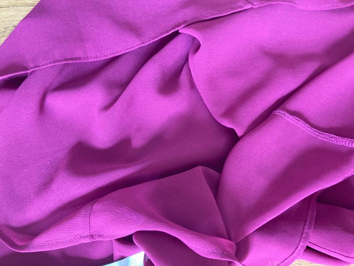 Top rose/violet avec noeud noir - photo numéro 6