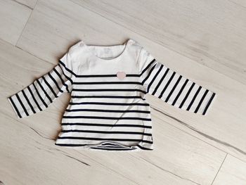 Vêtement bébé fille tee-shirt rayé manches longues Obaïbi 18 mois