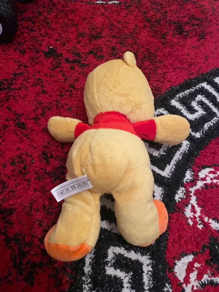 Peluche Winnie l’ourson Winnie the pooh 30cm - photo numéro 3