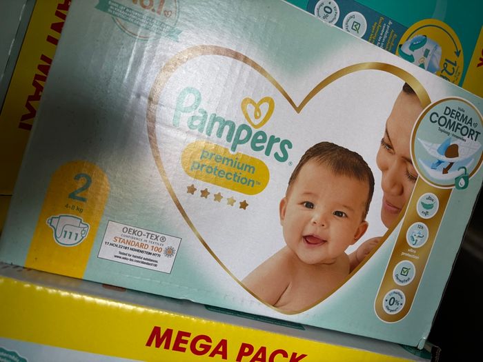 Couche Pampers premium protection taille 2