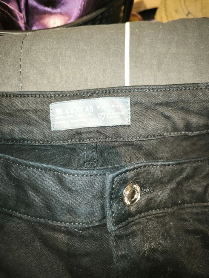 Pantalon noir cargo - photo numéro 3