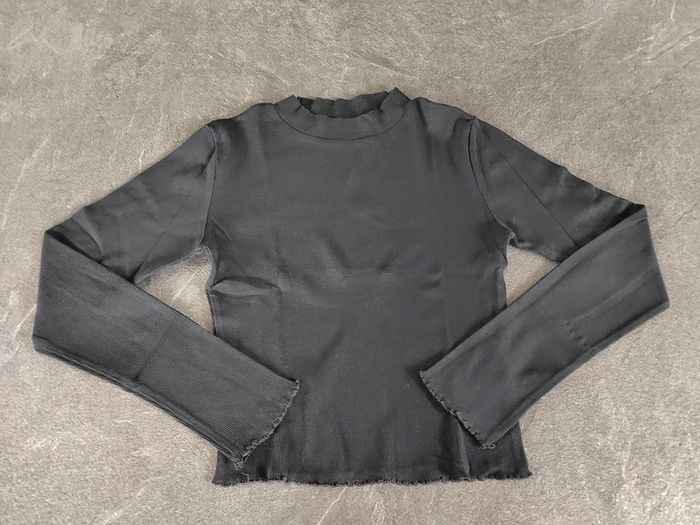 Tee-shirt noir manches longues Taille XS Excellent état