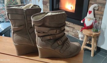 Bottines fourrées compensées p40