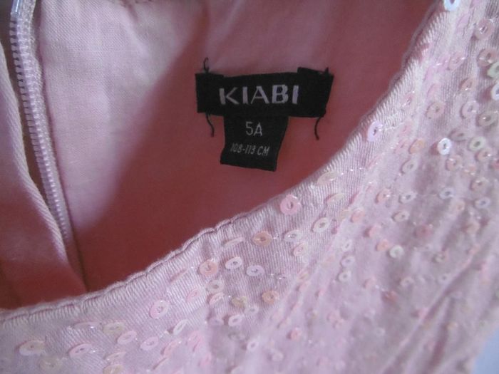 Jolie robe de cérémonie rose - photo numéro 4