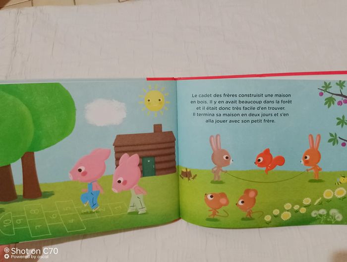 Livre Les trois petits cochons - photo numéro 2