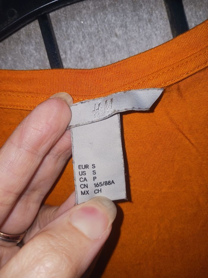 T.shirt femme - taille S - H&M - photo numéro 3