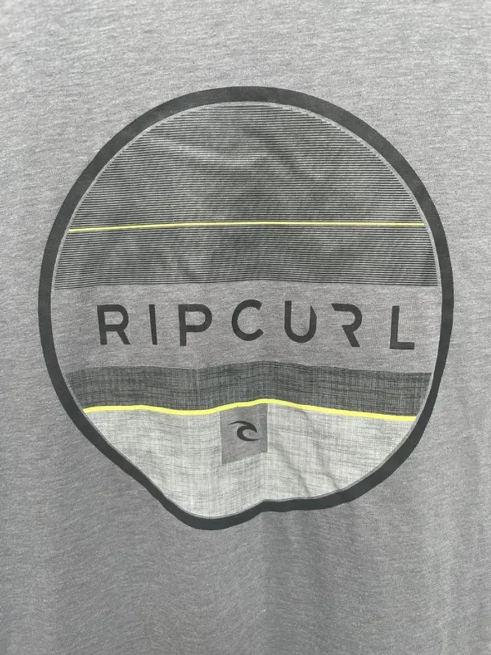 Grey T-shirt Rip Curl mens Size Small - photo numéro 2