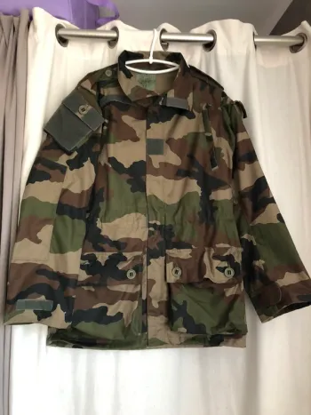 Veste treillis f2 taille 81 84 M