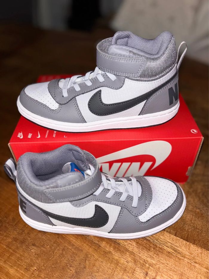 Baskets Nike P.33,5 neuves unisex - photo numéro 8