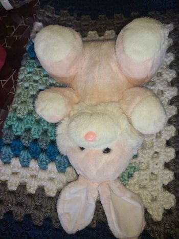 Lapin peluche