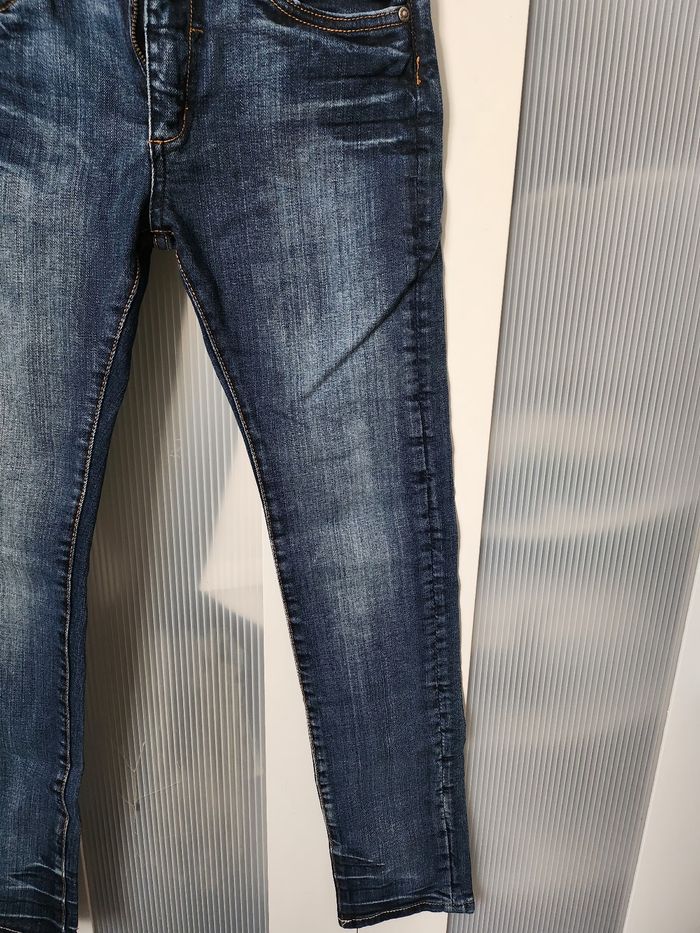 Jeans garçon taille 14ans - photo numéro 3