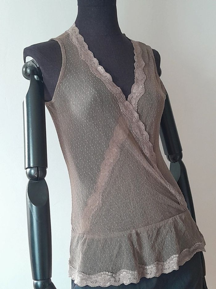 Débardeur en mèche et dentelle transparence - photo numéro 4