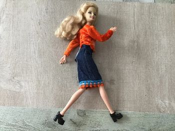 VINTAGE 1999 BARBIE MATTEL INDONESIA