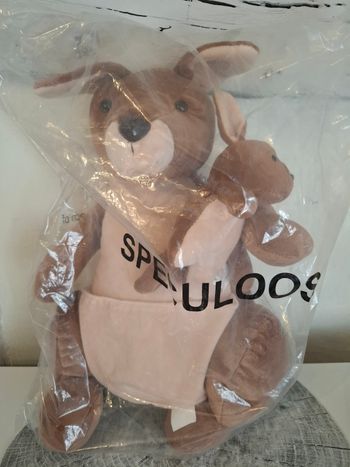 Peluche kangourou avec sont bébé