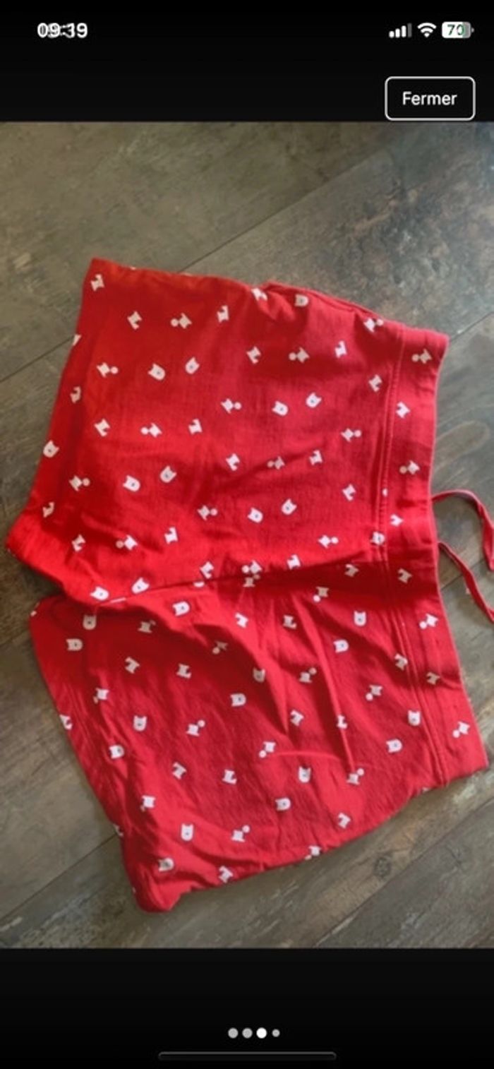 Short rouge Lidl - photo numéro 3