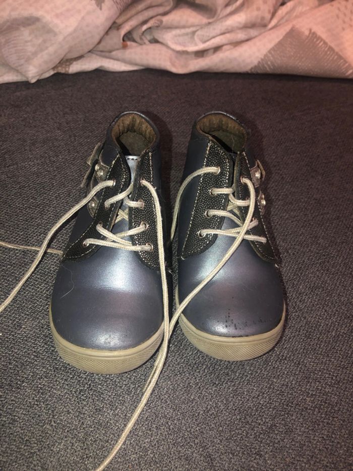 Chaussures filles pointure 22