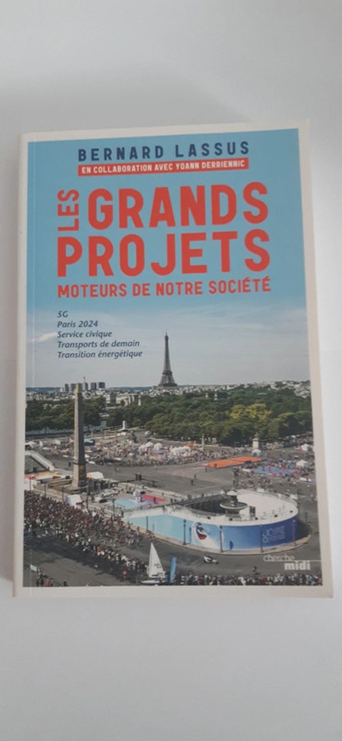 Livre neuf Les grands projets moteurs de notre société