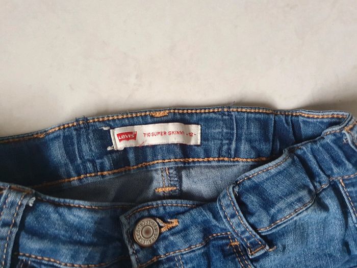 Jean Levi's super skinny 710 12 ans chelo - photo numéro 8