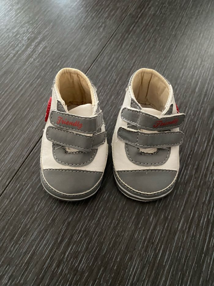 Chaussure 16 - photo numéro 3