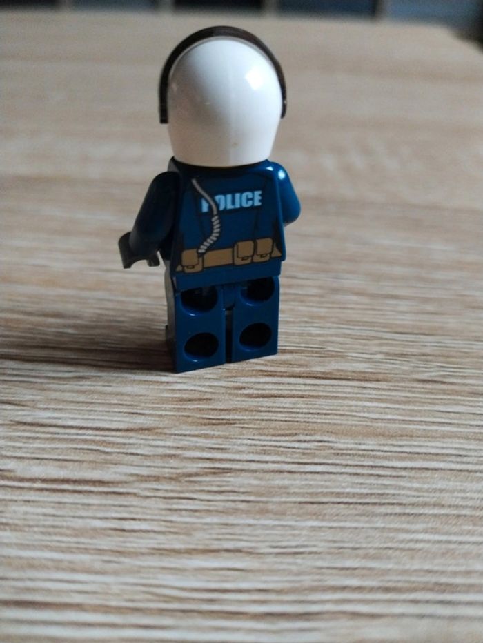 Lego city minifig pilote femme cty0739 - photo numéro 3