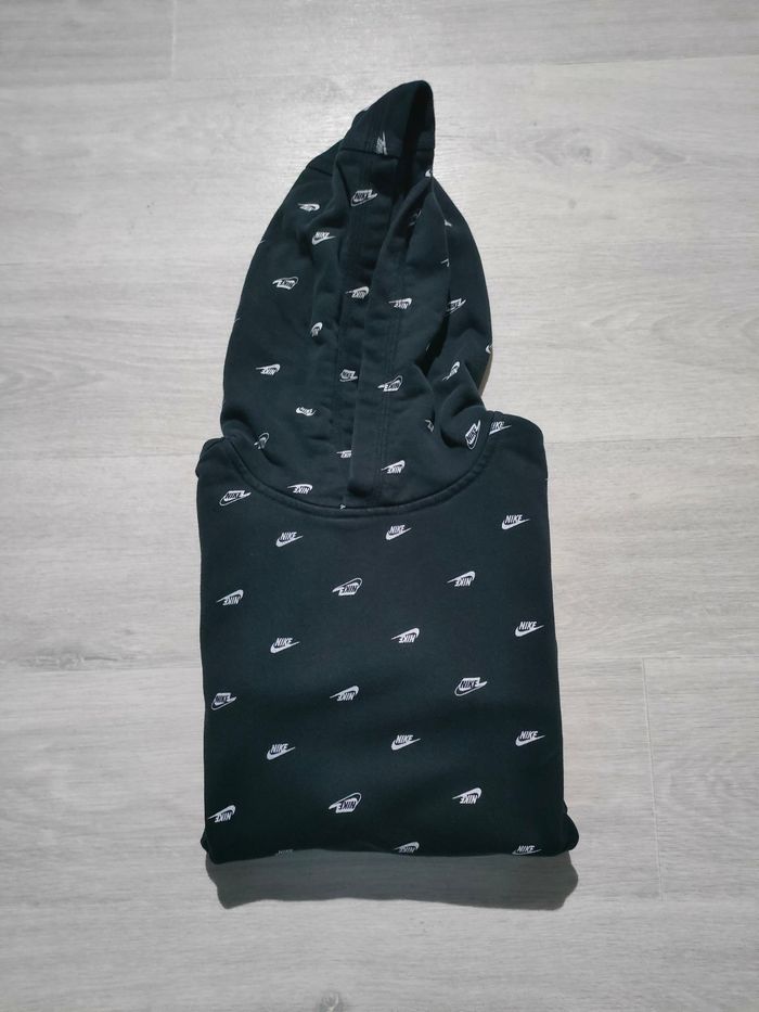 Pull Nike - photo numéro 2