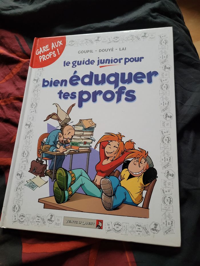 Le guide junior pour bien éduquer tes profs
