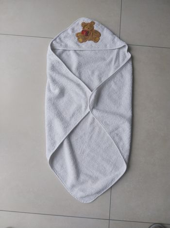 Cape de  bain bébé