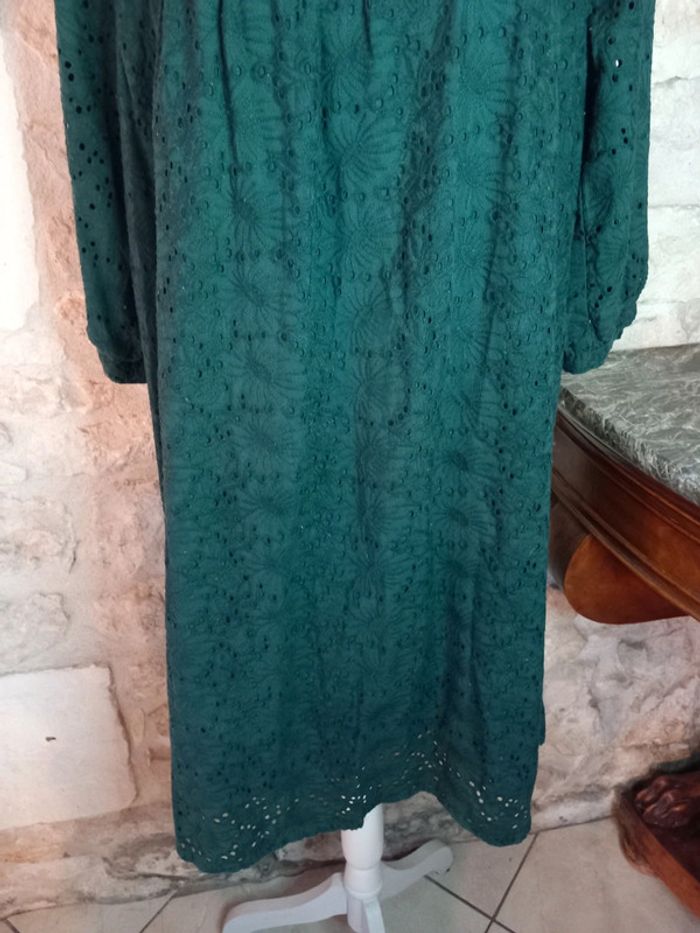 Robe mi-longue - photo numéro 3