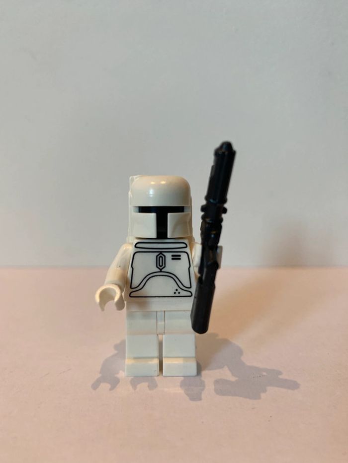 Figurine type lego Boba Fett mandalorian. Star Wars