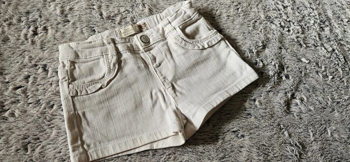 short jean blanc zara