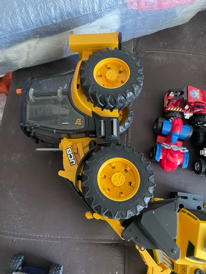 Lot de 23 véhicules voitures jouets pour enfants Pelleteuse 30cm + différents véhicules - photo numéro 5