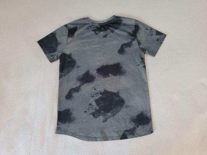 T-shirt primark 9 ans - photo numéro 2