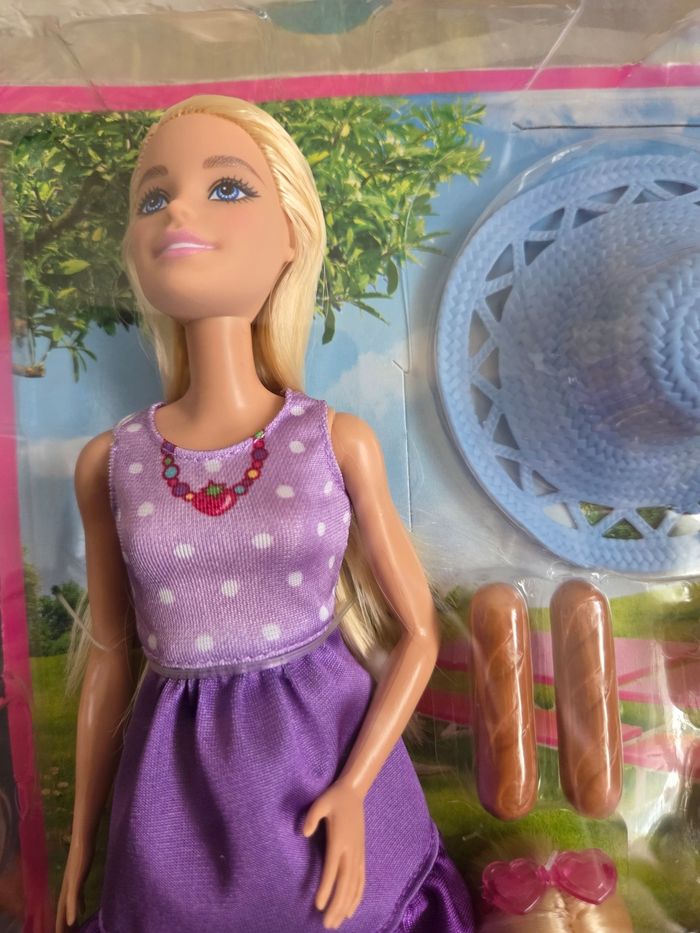 Barbie cabriolet et pique nique - photo numéro 8
