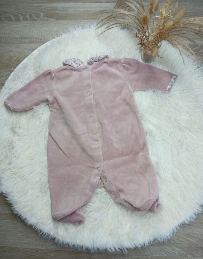 Lot pyjamas 1 mois - photo numéro 6