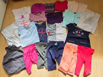 Lots de vêtements fin Hiver / printemps 12 mois 