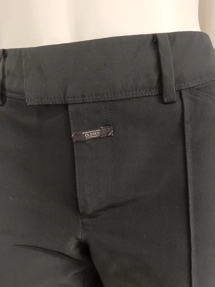 Closed " Pantalon pince noir " t. 40 - photo numéro 3
