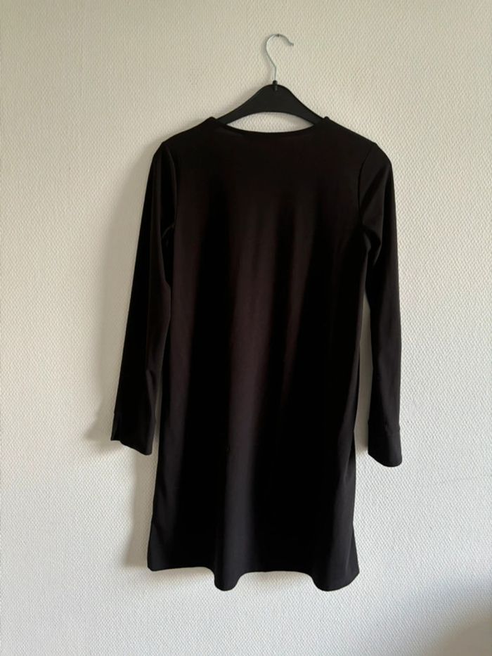 Robe noire unie - photo numéro 4