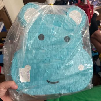 J’ai pris boîte en carton, décoré pour mettre les bonbons et plein d’autres choses pour les fêtes