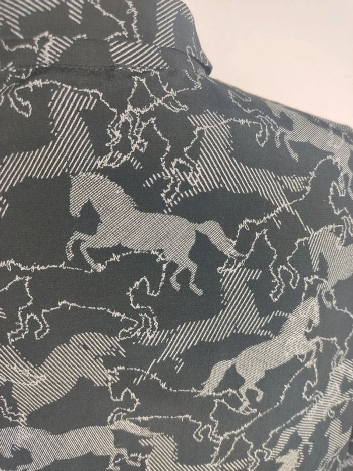 Chemise manches longues boutonnée motifs chevaux noirs et blancs taille 42 Esprit - photo numéro 7