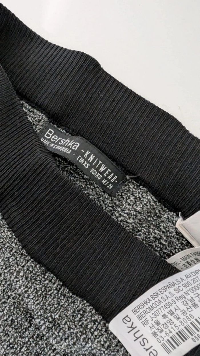 Jupe grise Bershka, Taille XS - photo numéro 2