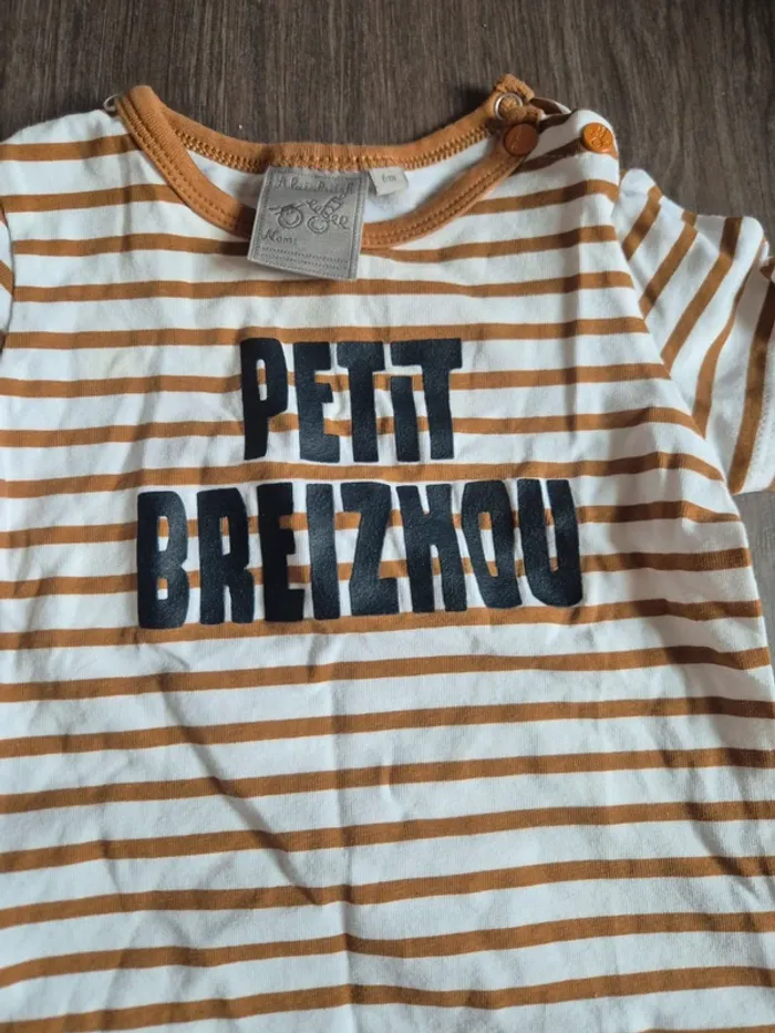 Magnifique ensemble A l’aise breizh 6 mois - photo numéro 4